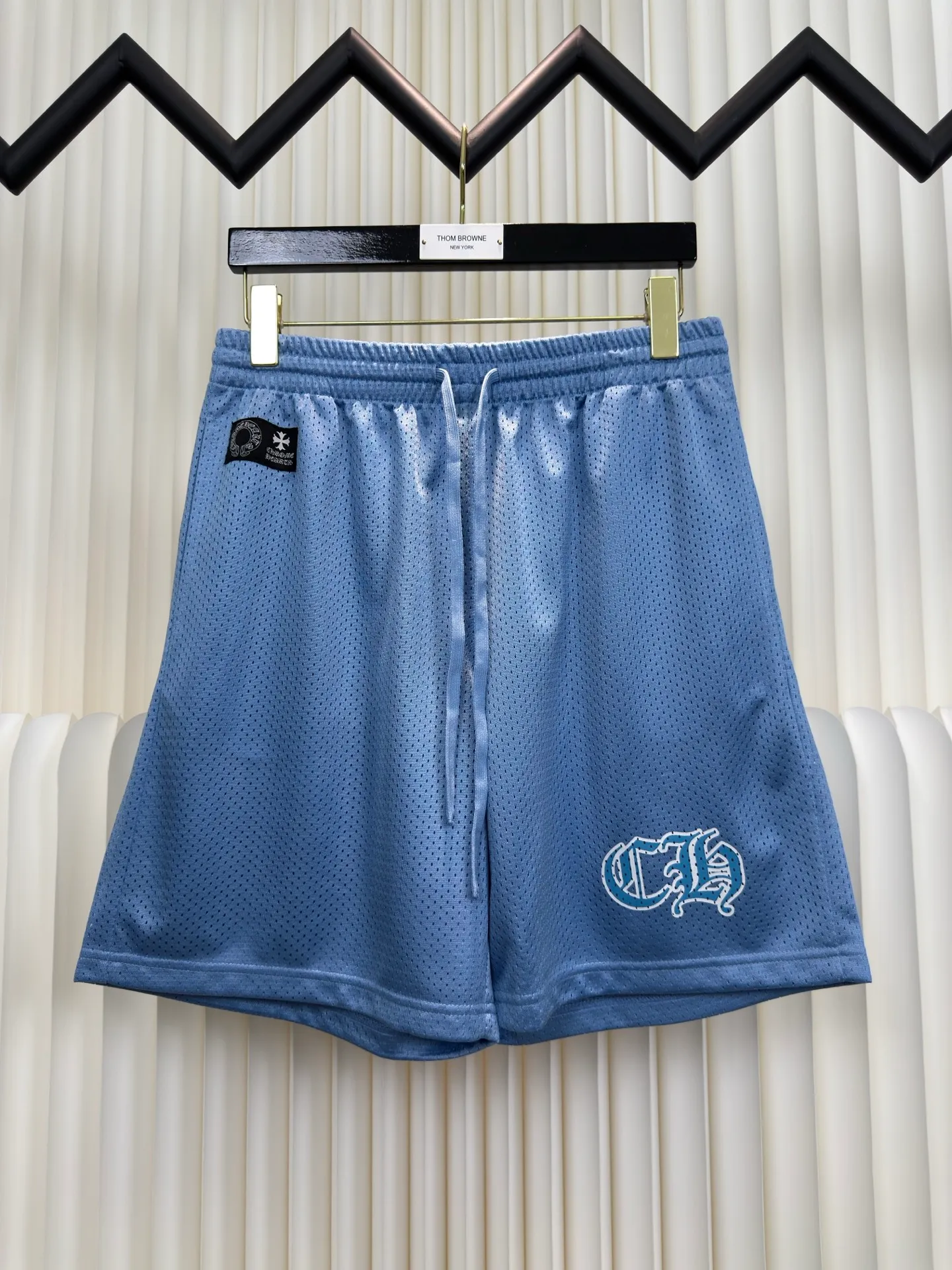 P270 Chrome Hearts Glitter Ice Hockey Jersey Pants Authentic version - physical counter - top luxury quality 🆚 Instant sale of all versions on the market YB version Custom dyeing color The highest version on the market The fabric is made of high-density 100D bird's eye cloth Double-sided mesh positioning is very time-consuming The cost of labor loss is very high Non-market single-layer thin see-through junk goods Same style for men and women OS version Size S M L